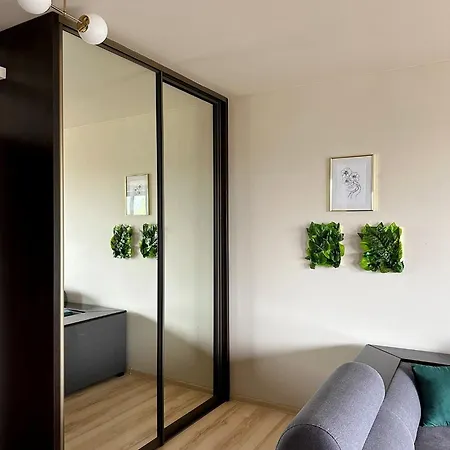 Opera Centrum Pks Pkp Apartman *
