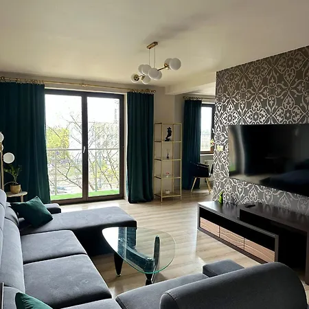 Opera Centrum Pks Pkp Apartment Czestochowa