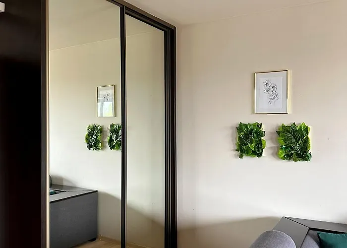 Opera Centrum Pks Pkp Apartment *