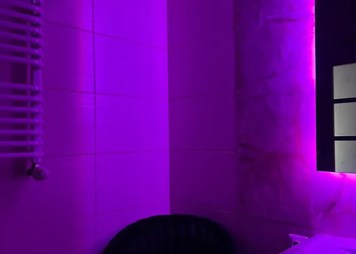 Opera Centrum Pks Pkp Apartment